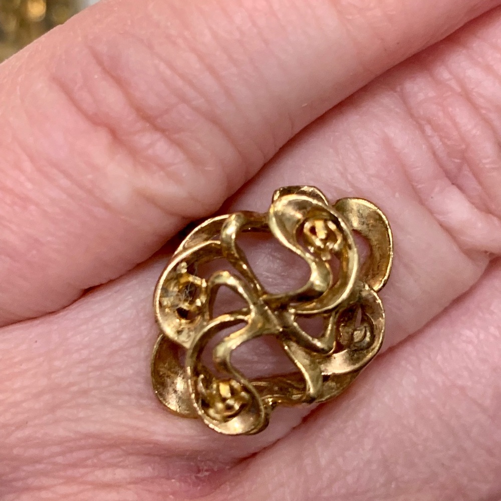 Gold Rose Swirl Ring